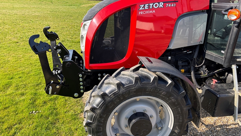 UNIVERZALNI KIT PREDNJA ČELNA HIDRAULIKA 2KAT ZA TRAKTOR 1500kg