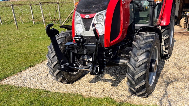 UNIVERZALNI KIT PREDNJA ČELNA HIDRAULIKA 2KAT ZA TRAKTOR 1500kg