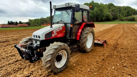 UNIVERZALNI KIT PREDNJA ČELNA HIDRAULIKA 2KAT ZA TRAKTOR 1500kg