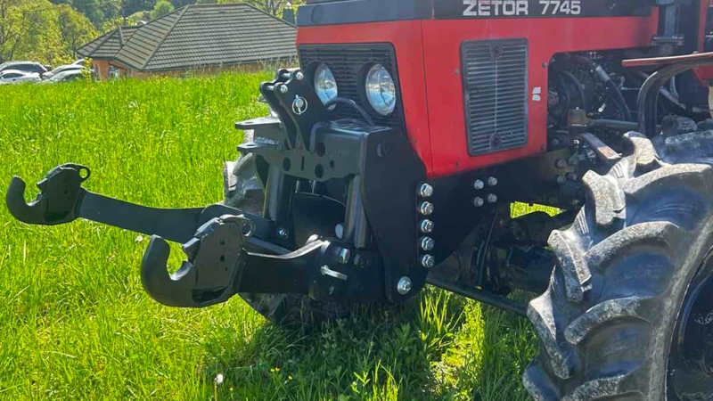 UNIVERZALNI KIT PREDNJA ČELNA HIDRAULIKA 2KAT ZA TRAKTOR 1500kg